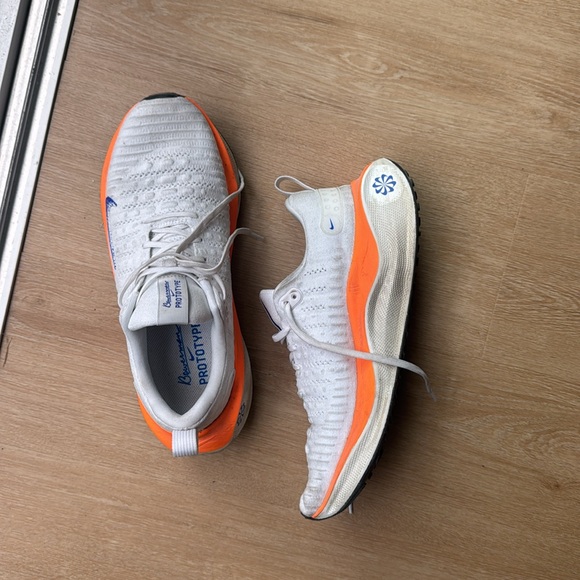 Nike react Shoes - Picture 3 of 4